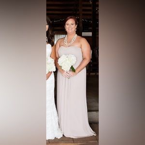 Beautiful dress, worn once as a bridesmaid dress.